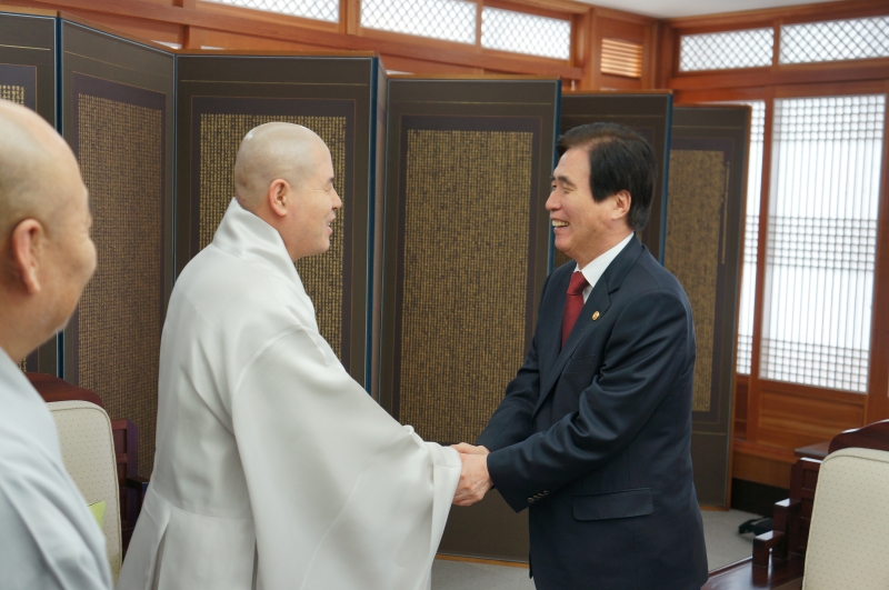 2012.03.07_고홍길 특임장관 예방 (8)